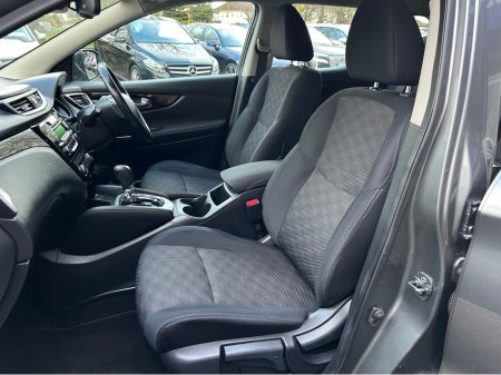 2017 Nissan Qashqai 1.2 Automatic - NCT & Tax - Low Mileage & Great Price - Trade-In Welcome - Assured Dealer Warranty - €12,950 thumbnail
