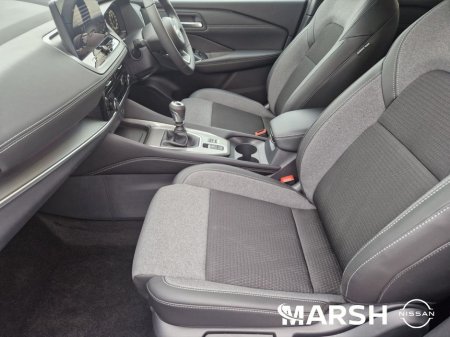 2025 Nissan Qashqai 1.3 HYB SV PREMIUM MY24 €40,995