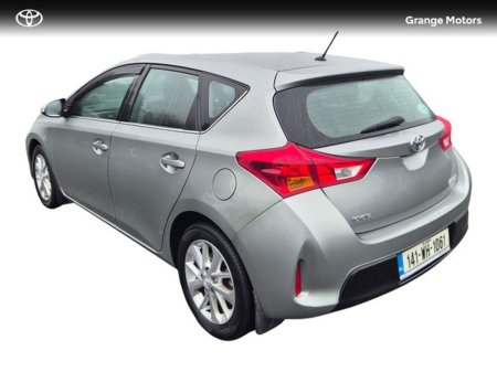 2014 Toyota Auris - thumbnail 16