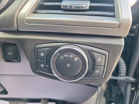 2018 Ford Mondeo - thumbnail 16