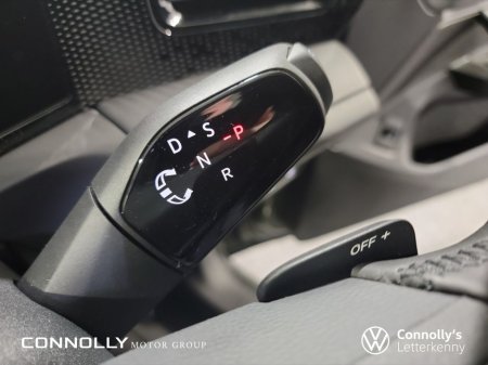 2026 Volkswagen Tiguan  thumbnail