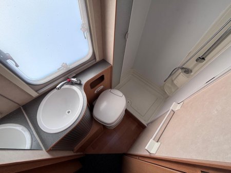 2008 Adria Coral - thumbnail 12