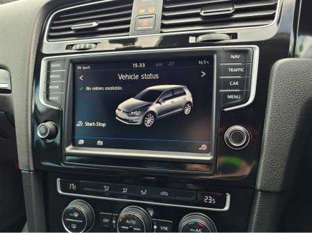 2015 Volkswagen Golf 1.4 TSI HI SPEC HIGHLINE EDITION * ALCANTARA SEATS * REV CAMERA - BLIND SPOT - REAR TRAFFIC ASSIST - SIMI DEALER -  BLUEMOTION €15,450 thumbnail