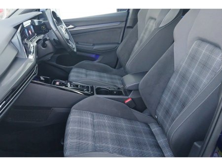 2023 Volkswagen Golf GTD 2.0 TDI 200HP DSG REARVIEW CAMERA, SUNROOF, HEATED FRONT SEATS* €45,995