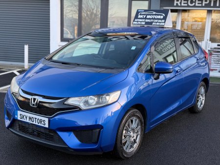 2016 Honda Fit  €10,890 thumbnail