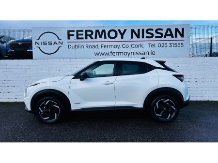 2023 Nissan Juke AUTOMATIC HYBRID REAR CAMERA AND FRONT & REAR PARK SESNORS €25,995 thumbnail
