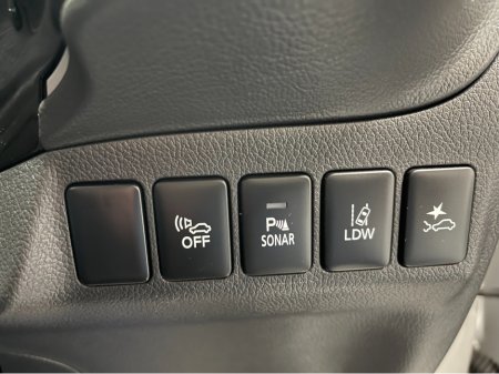 2019 Mitsubishi Outlander (Low Kms) HYBRID 2.4 PHEV AUTOMATIC 5DR MODEL www.bolandscarcentre.ie €22,900 thumbnail