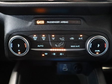 2024 Ford Kuga *96* ST-LINE EDITION PHEV €29,900 thumbnail