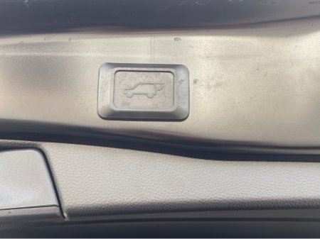 2020 Toyota Rav4 - thumbnail 20