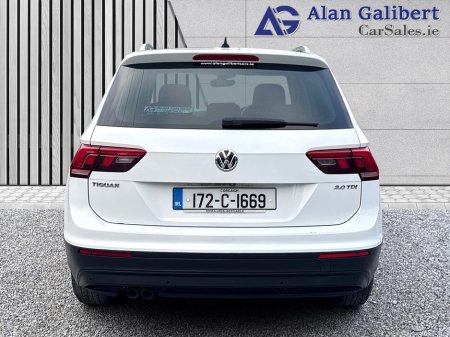 2017 Volkswagen Tiguan - thumbnail 6