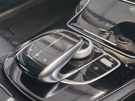 2017 Mercedes-Benz E Class - thumbnail 13