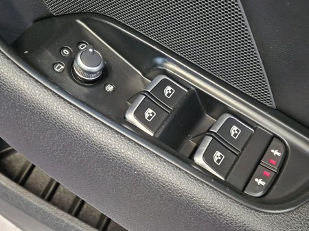 2017 Audi A3 - thumbnail 8