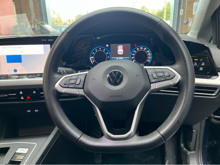 2021 Volkswagen Golf 2021 VOLKSWAGEN GOLF ETSI ACTIVE 1.0 AUTOMATIC / CRUISE CONTROL / REVERSE CAMERA / PADDLE SHIFTERS thumbnail