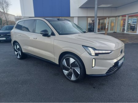 2025 Volvo EX90 TWIN MOTOR PERFORMANCE AWD ULTRA €97,950 thumbnail