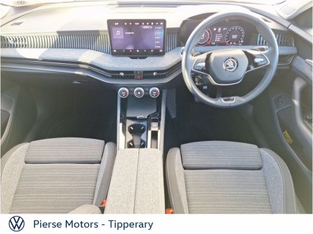 2025 Skoda Superb - thumbnail 4