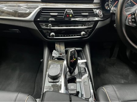 2017 BMW 5 Series €22950 2017 BMW 523D LUXURY 2.0 AUTOMATIC / CRUISE CONTROL 360° PARKING CAMERA / ELECTRIC MEMORY & HEATED SEATS €22,950 thumbnail