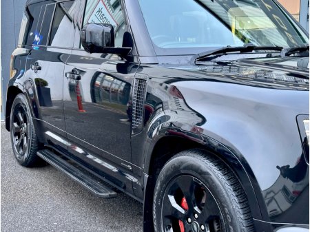 2023 Land Rover Defender ++HIGH SPEC++ 110 2.0 P400E X 404PS thumbnail