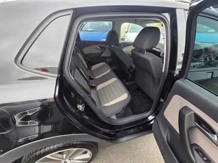 2011 Volkswagen Polo - thumbnail 12