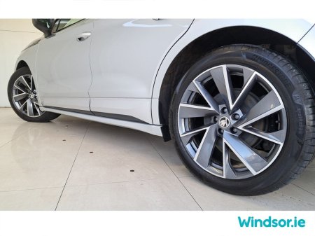 2025 Skoda Enyaq - thumbnail 12