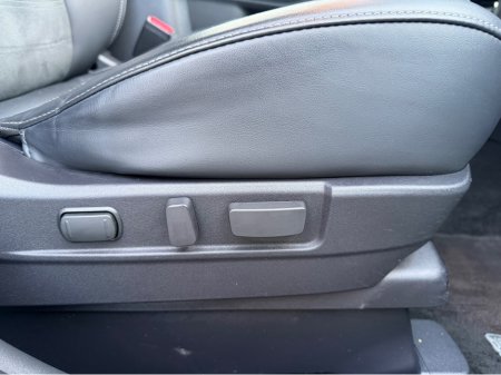 2020 Mitsubishi Outlander 4X4 Plug-in Hybrid - High Spec - Like New €24,750 thumbnail