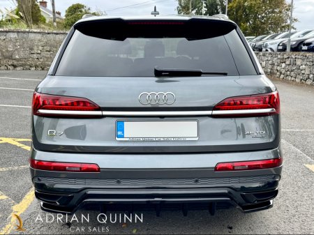 2021 Audi Q7 ==SOLD==3.0 45 TDI BLACK EDITION QUATTRO==7 SEATER==HIGH SPEC== thumbnail