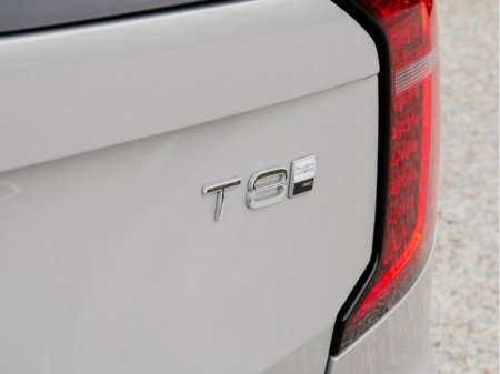2025 Volvo XC90 - thumbnail 13