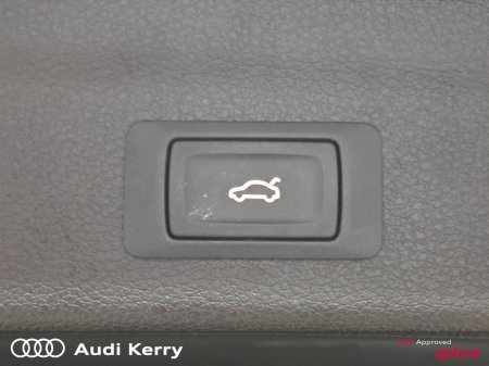 2022 Audi Q3 35TDI 150BHP SE €34,900 thumbnail