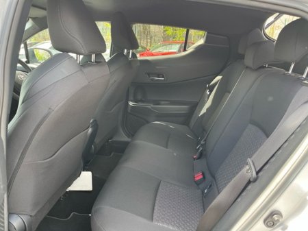 2023 Toyota C-HR - thumbnail 7