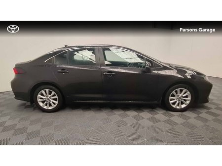 2024 Toyota Corolla LUNA SALOON 4DR AUTO €28,995