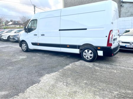 2023 Renault Master LM35 BUSINESS+ 2.3 BLUE DCI 135PS LWB €19,000 thumbnail
