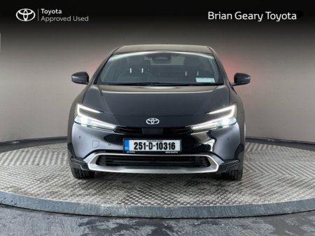 2025 Toyota Prius PLUG-IN HYBRID €37,950 thumbnail