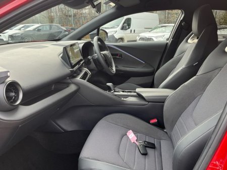 2025 Toyota C-HR - thumbnail 6