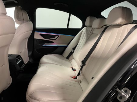 2026 Mercedes-Benz E Class 300e AMG - 19 Inch Alloys - 360 Reversing Camera - Ambient Lighting - Sat Nav - Climate Control - Electric Heated Memory Seats - Keyless Start - Apple CarPlay/Android Auto €86,045