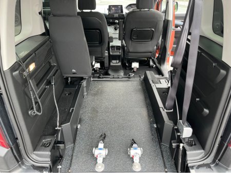 2022 Peugeot Rifter SWB Wheelchair Accessible €21,995 thumbnail