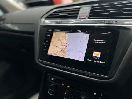 2020 Volkswagen Tiguan €28950! 2020 VW TIGUAN 2.0 TDI HIGHLINE 4MOTION / HUD, HEATED SEATS, 360 Cameras €28,950 thumbnail