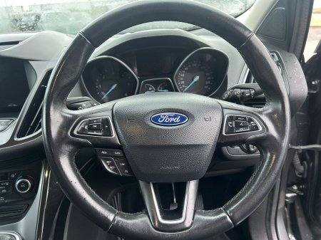 2019 Ford Kuga - thumbnail 19