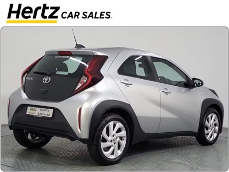 2023 Toyota Aygo X - thumbnail 8