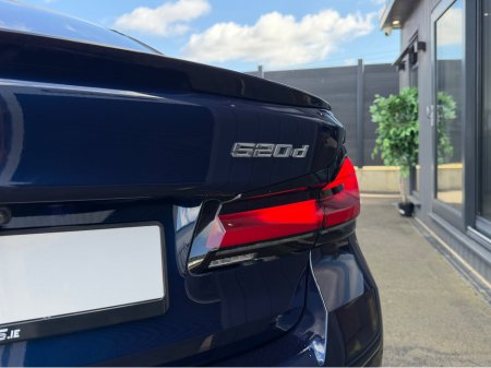 2022 BMW 5 Series - thumbnail 15