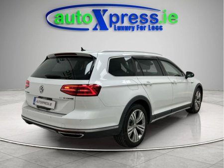 2018 Volkswagen Passat Alltrack TDI 4Motion Advance Automatic €24,995 thumbnail