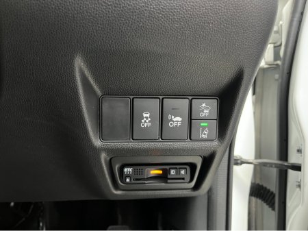 2018 Honda Stepwagon - thumbnail 11