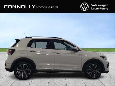 2026 Volkswagen T-Cross R-Line thumbnail