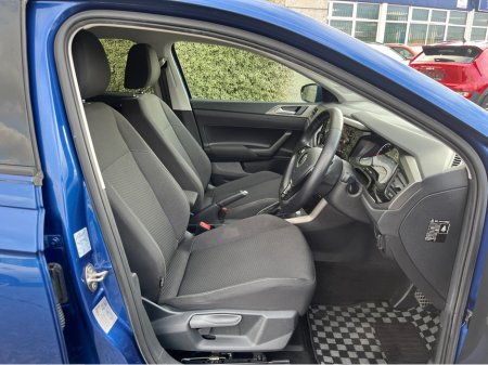 2021 Volkswagen Polo COMFORTLINE AUTOMATIC 1.0 PETROL //ADAPTIVE CRUISE CONTROL//KEYLESS ENTRY//REVERSE CAMERA// €18,950 thumbnail