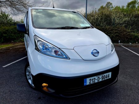 2021 Nissan NV200 - thumbnail 4