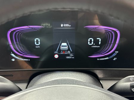 2025 Kia Sportage - thumbnail 12