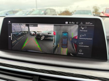 2020 BMW 7 Series - thumbnail 26