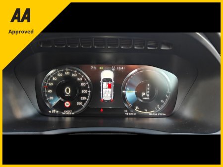 2017 Volvo XC90 2.0 TD T8 R-DESIGN TWIN E ENGINE 5DR AU €29,950 thumbnail