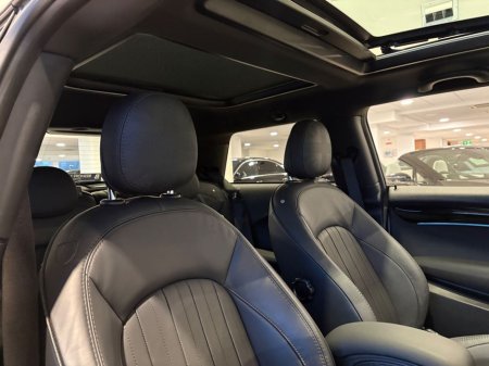 2024 MINI Hatch LEVEL 3 COOPER S=PAN ROOF//LOW MILES//AS NEW=FULL MINI SERVICE HISTORY=TAILORED FINANCE PACKAGES AVAILABLE=TRADE IN’S WELCOME €25,995 thumbnail