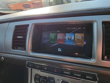 2014 Jaguar XF - thumbnail 13