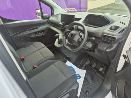 2024 Peugeot Partner - thumbnail 9