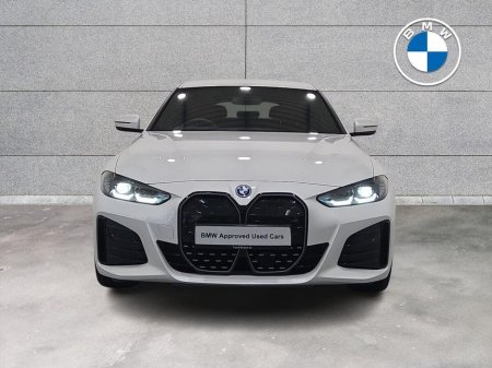 2022 BMW i4 - thumbnail 16